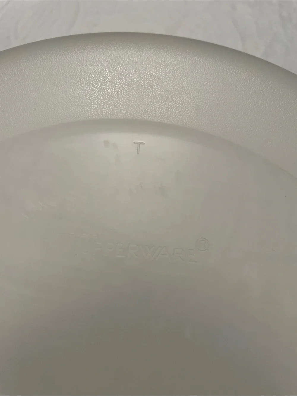 Tupperware Dome Replacement Lid “T”